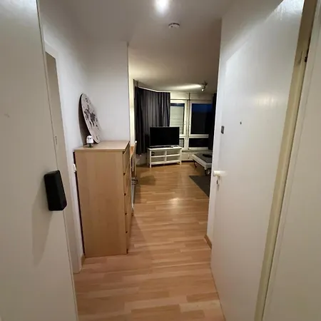 Komplette 40 Qm Mit Garage, Terrasse Apartment *